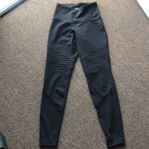 Cropped Leggings-Old Navy
